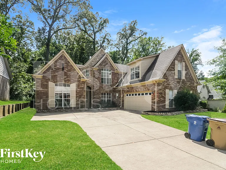 5845 Peterson Ridge Ln — Photo 1
