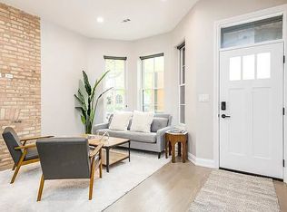 2243 N Seminary Ave #1, Chicago, IL 60614