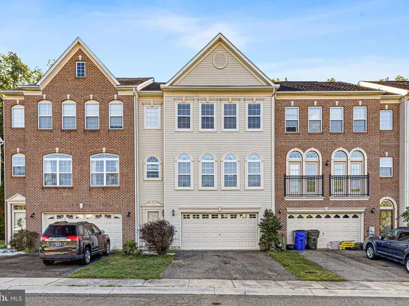 13 Sycamore Ln, Bear, DE 19701