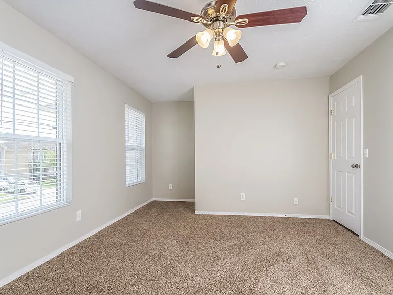 5153 Sunsail Dr — Photo 13