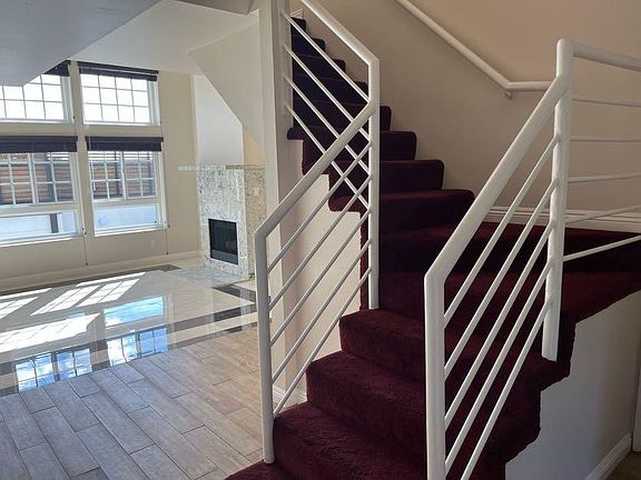 5th image of 2271 Duane St #8