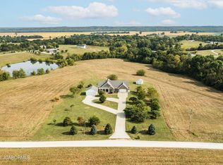 5310 Tebbetts View Dr, Tebbetts, MO 65080