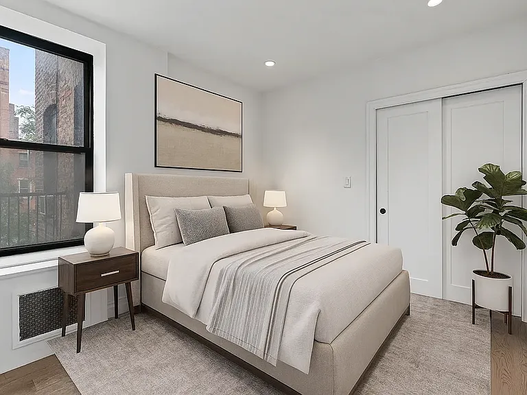 152 Thompson St #3C — Photo 6