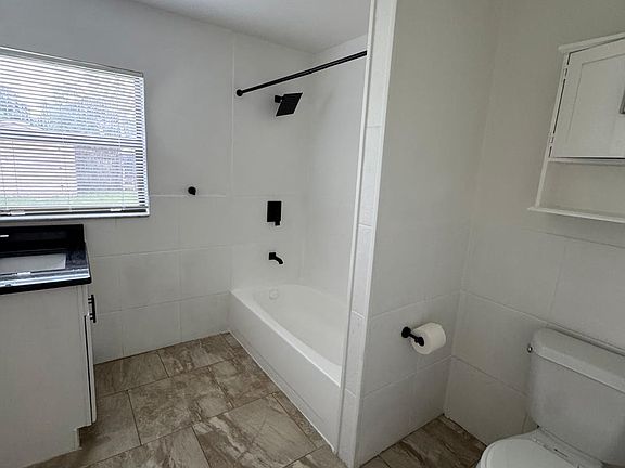 5th image of 600 Katherine Ave