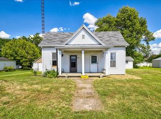 250 E Broadway St #I, Island, KY 42350