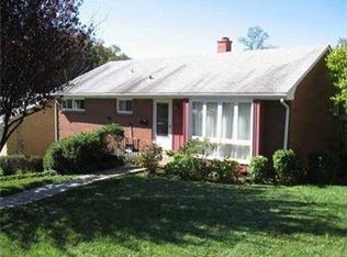 110 Valeview Dr, Pittsburgh, PA 15235