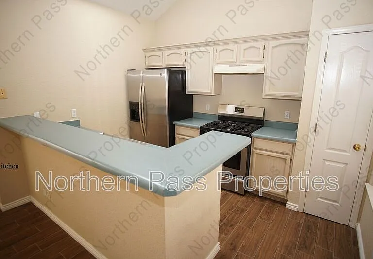 11831 Vere Leasure Dr — Photo 7