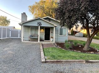 2061 Selah Loop Rd, Selah, WA 98942