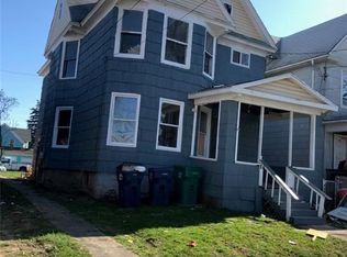 1717 Pierce Ave, Niagara Falls, NY 14301