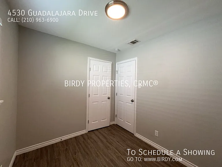 4530 Guadalajara Dr — Photo 20