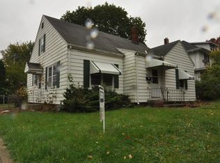 997 10th St, Marion, IA 52302