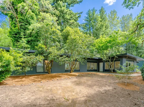 16710 SE Oatfield Rd, Milwaukie, OR 97267