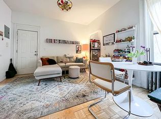 155 Newton St APT 2R, Brooklyn, NY 11222