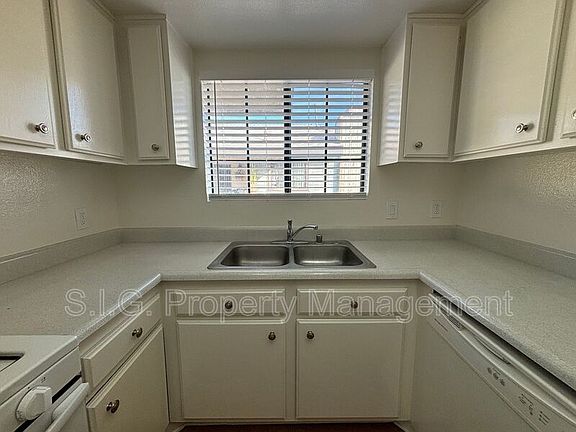 5th image of 1232 Orange Grove Ave APT 203