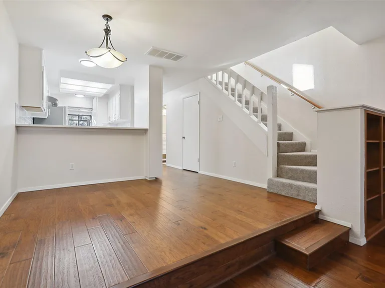 7122 Wood Hollow Dr #45 — Photo 7