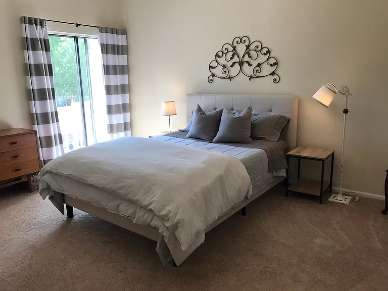 Large bedroom with queen bed