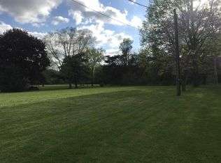 52043 Fir Rd #4, Granger, IN 46530