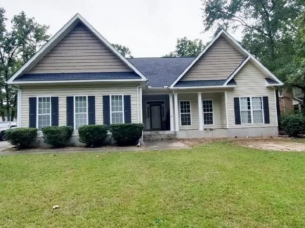 12261 Blues Farm Road, Laurinburg, NC 28352