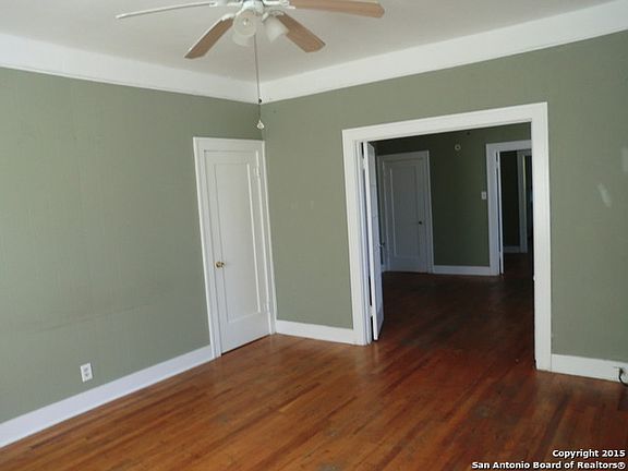 2nd image of 1923 W Kings Hwy APT 3
