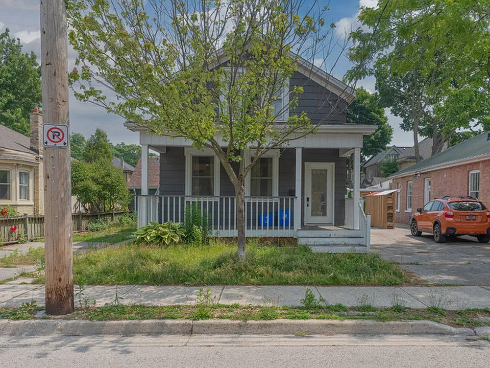 599 Shafer Ave #1
