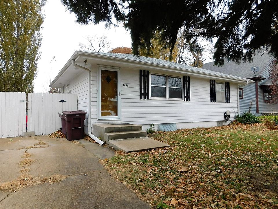 1st image of 1435 N 65th St