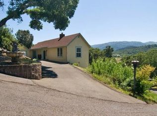 2220 Silverado Trl N, Saint Helena, CA 94574