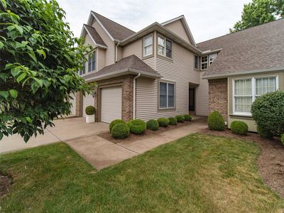 5234 Wolf Run Village Ln, Erie, PA, 16505