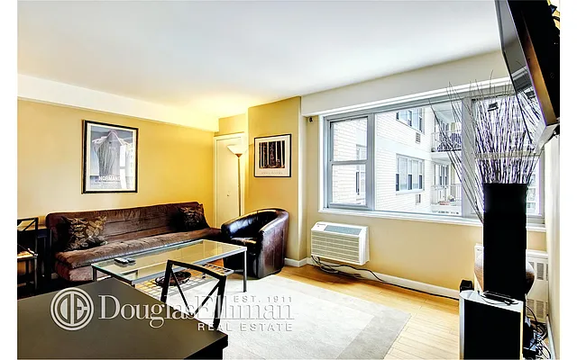 Rented by Douglas Elliman | media 15