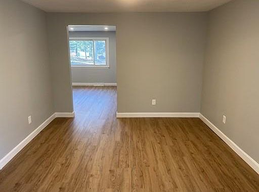 4th image of 51 Acorn Dr #51