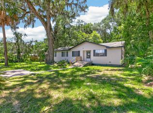 417 Pine Ave, Green Cove Springs, FL 32043