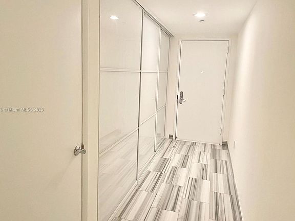 4th image of 1830 S Ocean Dr APT 3812