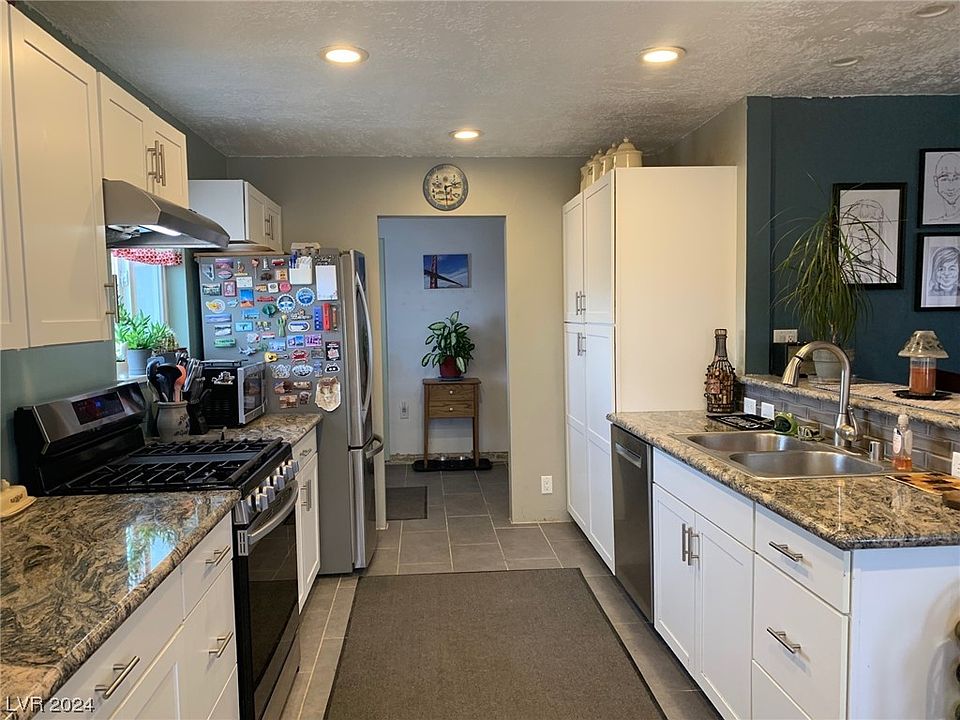 1st image of 990 Avenue K