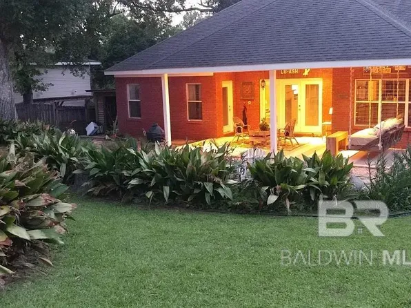 124 Pineridge Rd, Daphne, AL 36526