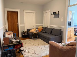 10 Greenway Ct APT 2, Brookline, MA 02446