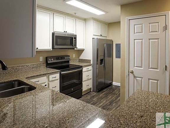 5th image of 5301 Walden Park Drive