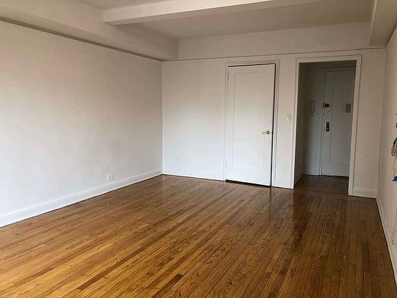 4th image of 101 7th Ave #11I