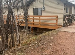 822 Chipeta Rd, Manitou Springs, CO 80829