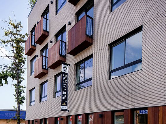 5th image of 246 Johnson Ave #1G