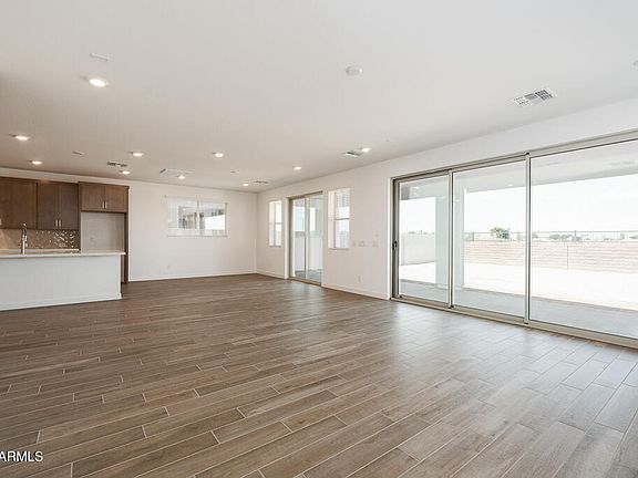 5th image of 40250 N Alegre Drive