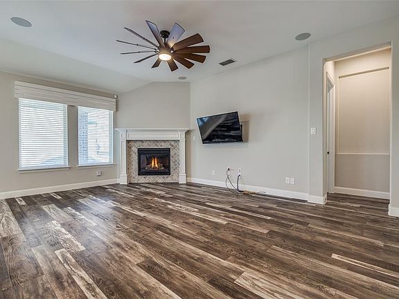 5th image of 5808 Fall Creek Ln