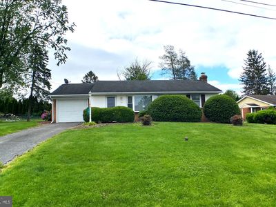 12 Rees Dr, Willow Street, PA, 17584
