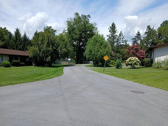 4th image of 13139 Blue Ridge Rd