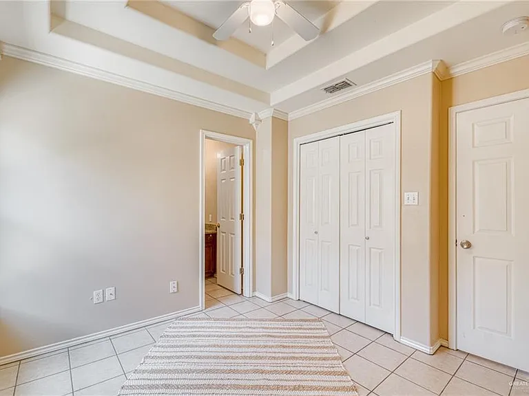 3705 S Embassy Ave #2 — Photo 7