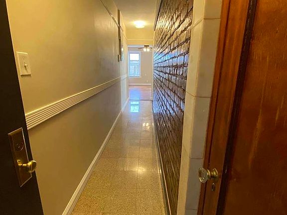4th image of 33-78 11th St #2C