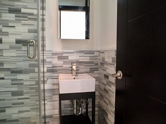 4th image of 354 W 110th St APT 4C