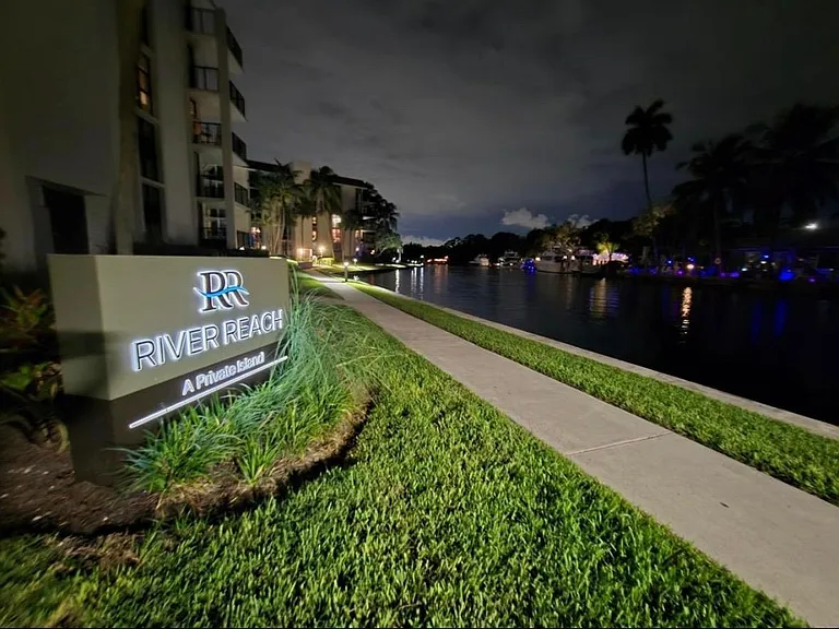 1301 River Reach Dr #111 — Photo 36