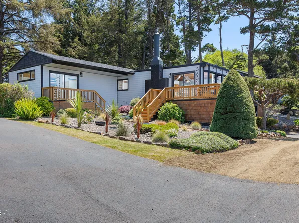 3632 SE Dune Ave, Lincoln City, OR 97367