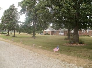 30286 Orange Blossom Ln, Lebanon, MO 65536