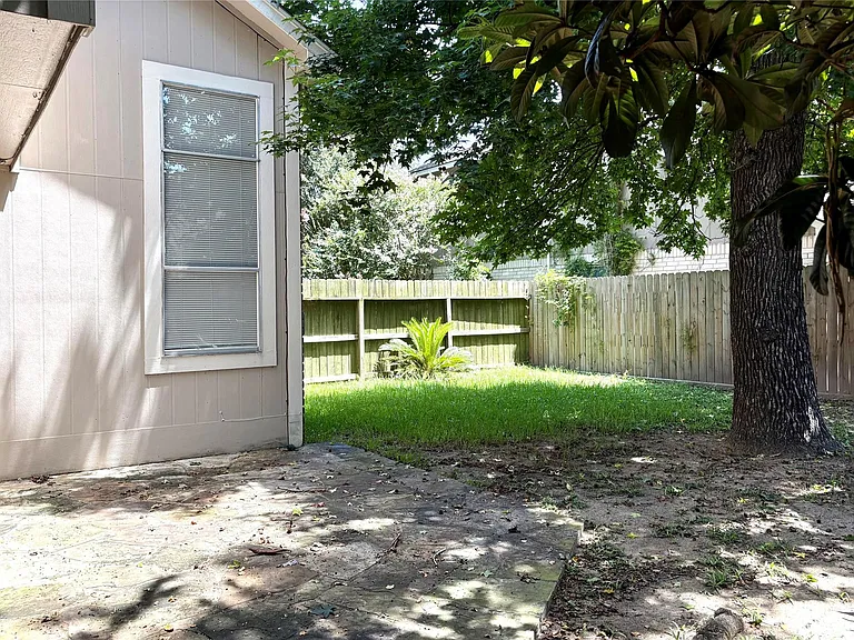 12311 Hamsfield Ct — Photo 13