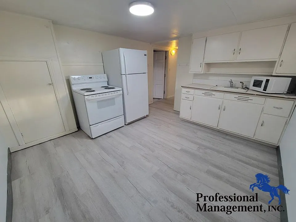 1 bed, 1.0 bath, 500 sqft, $795 — Photo 3